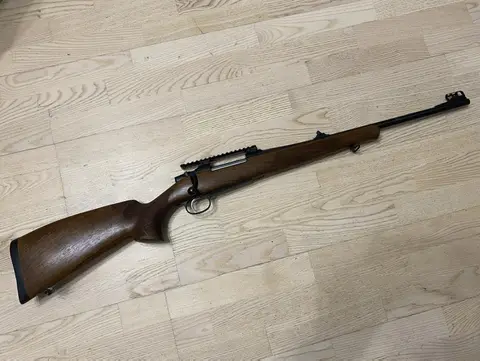 CZ 557 Lux, 243win